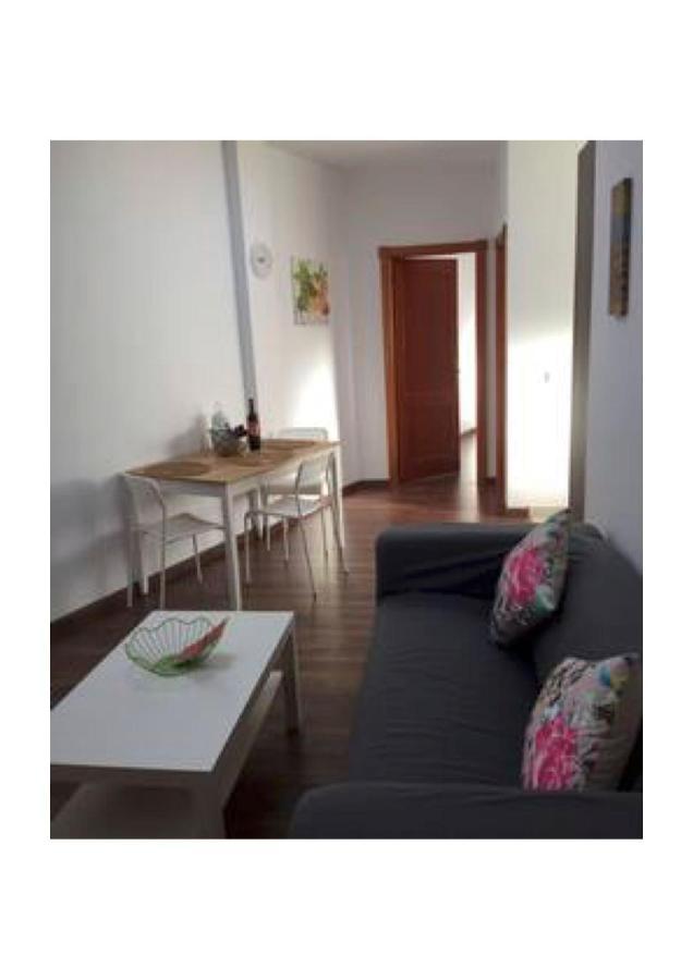 Apartamentos Cerca Del Aeropuerto Ingenio Buitenkant foto